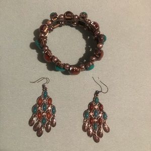 Bracelet and earring set